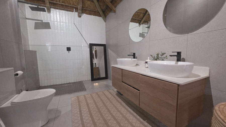 4 Bedroom Property for Sale in Wilkoppies North West